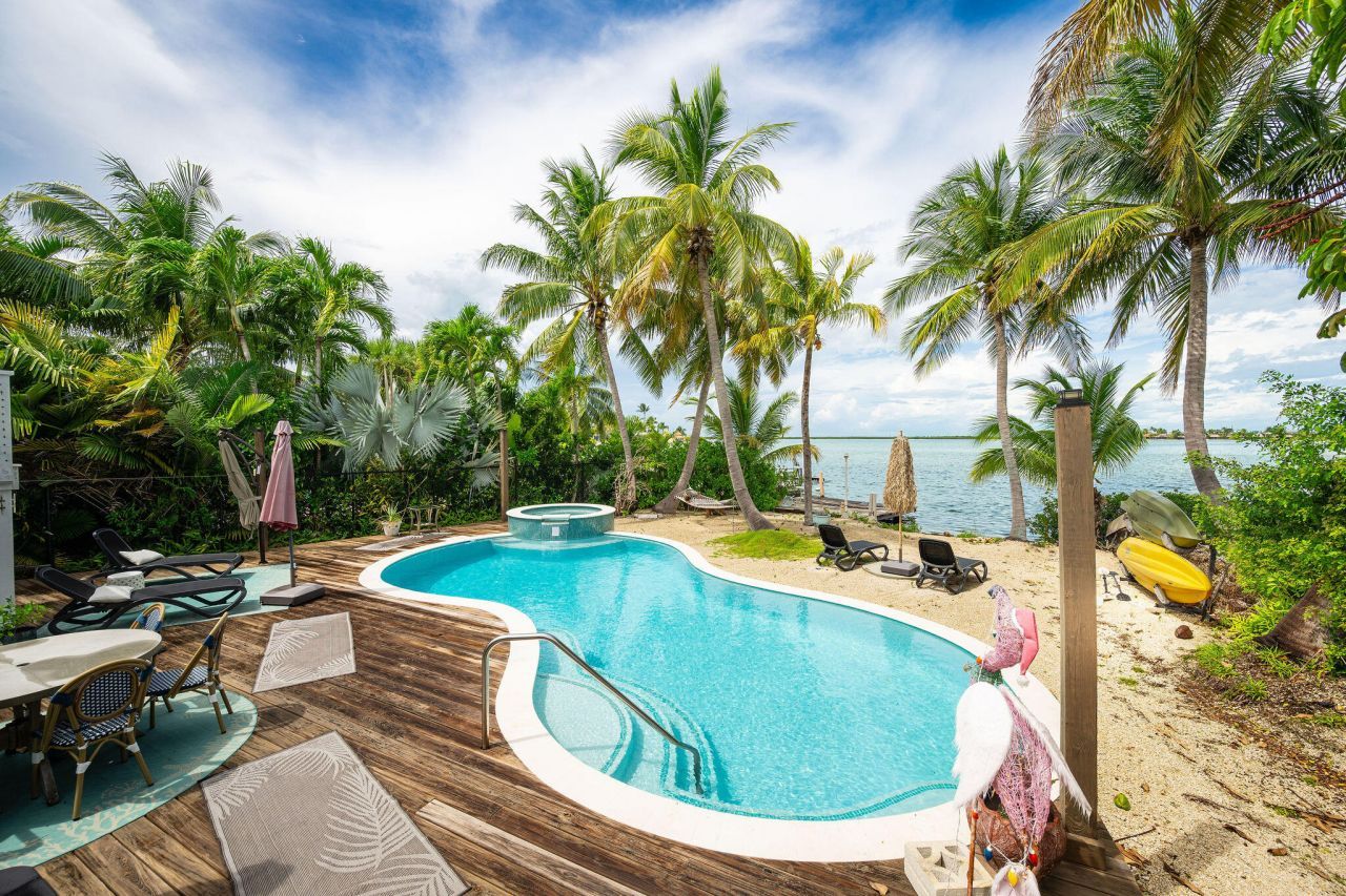 78 Bay Drive, Saddle Bunch, FL 33040 Photo