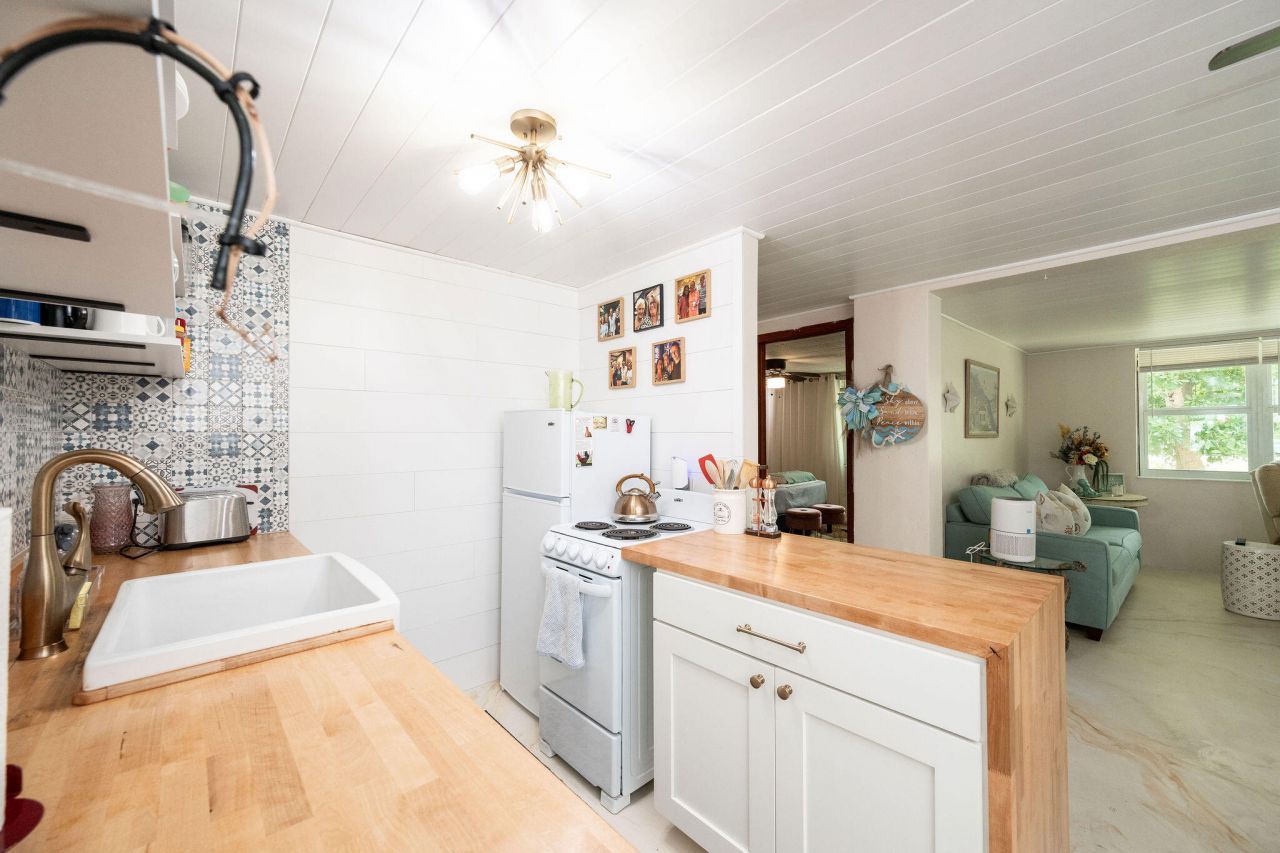 78 Bay Drive, Saddle Bunch, FL 33040 Photo