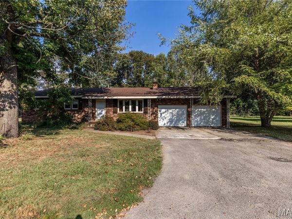 200 Margaret Drive, East Prairie, MO 63845