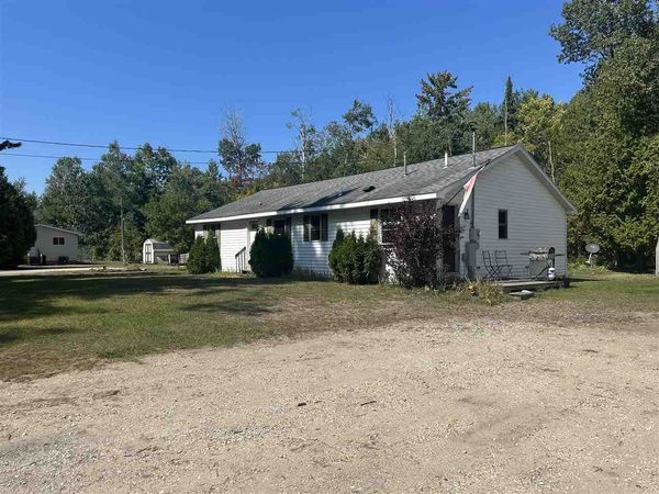 8855 Blumke Rd, Alanson, MI 49706