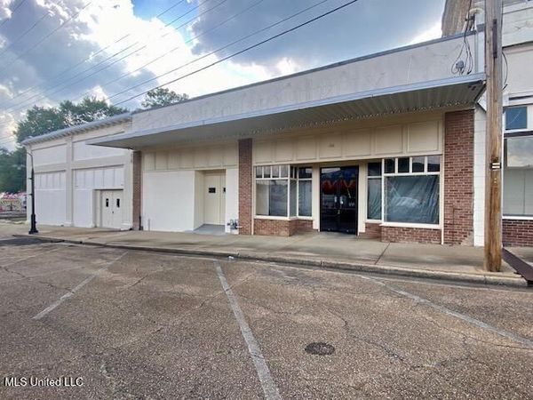 120 Railroad Ave, McComb, MS 39648