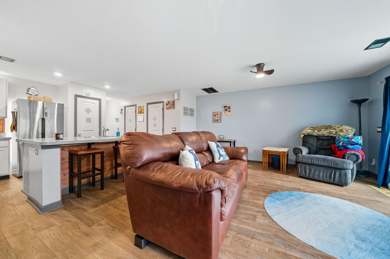 219 Cozy Brook Court Photo 18