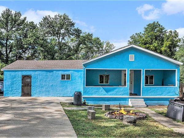 5140 Booth Avenue, Kansas City, MO 64129