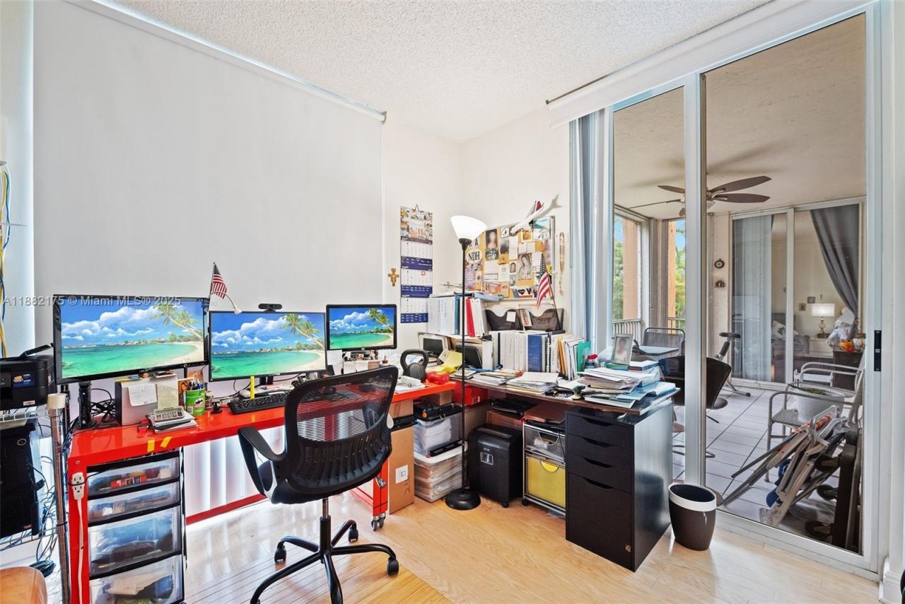 9805 NW 52nd St, Unit 216, Doral, FL 33178 Photo