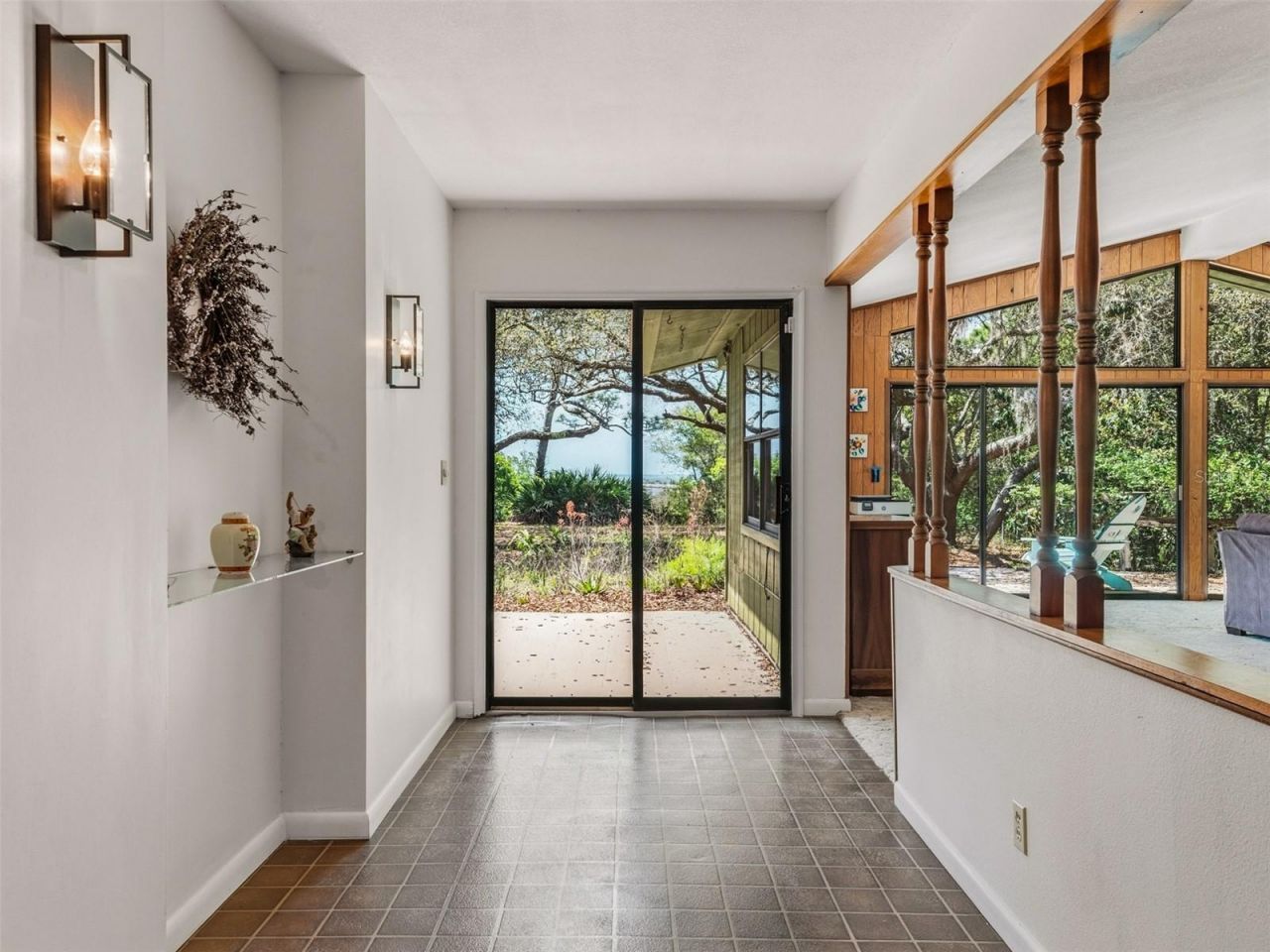 17 S Bayshore Drive, Eastpoint, FL 32328 Photo