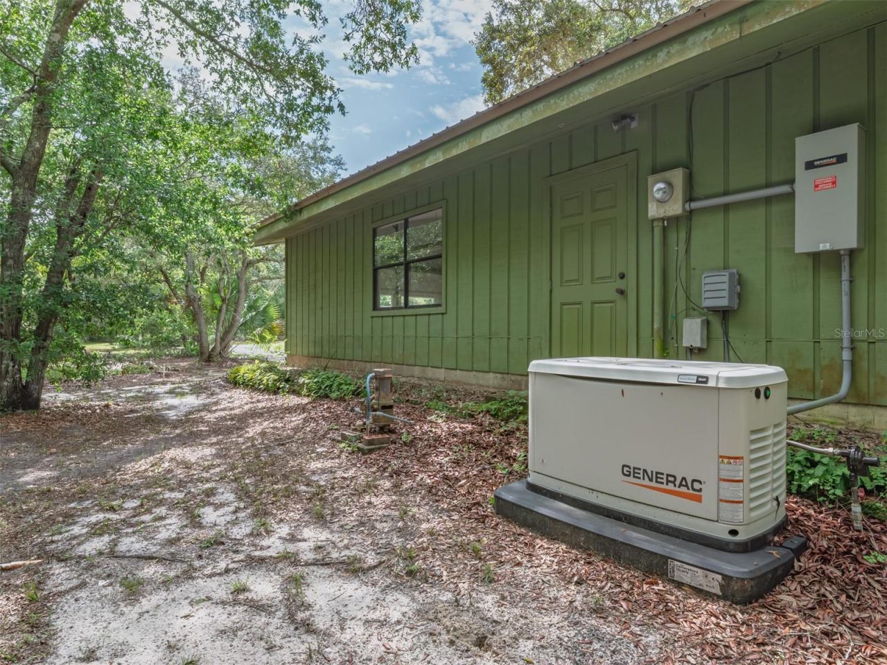 17 S Bayshore Drive, Eastpoint, FL 32328 Photo