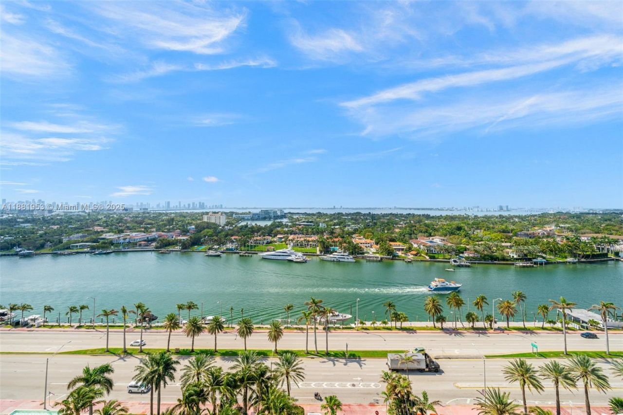 4779 Collins Ave, Unit 1707, Miami Beach, FL 33140 Photo