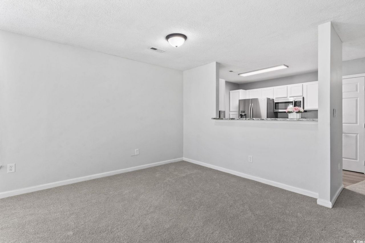 4243 Villas Dr. Photo 16