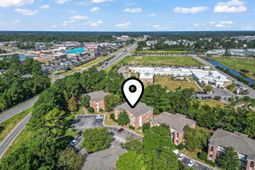 4243 Villas Dr. photo 4