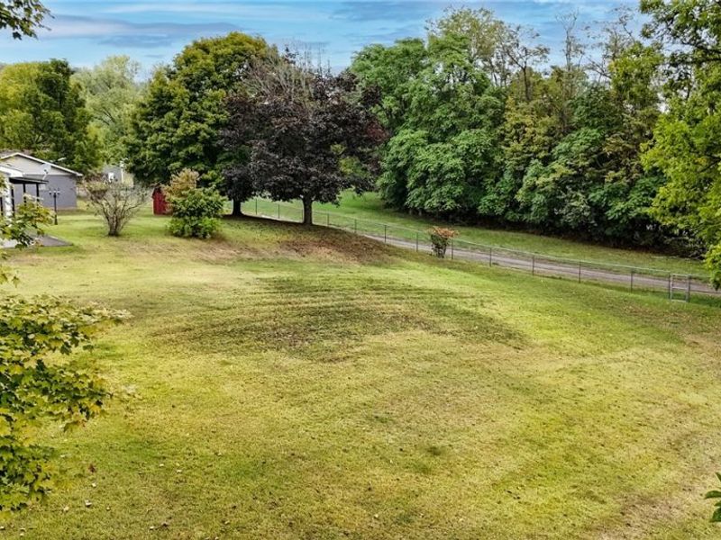 160 Poinciana Street, Newport, OH 45768 Photo 35