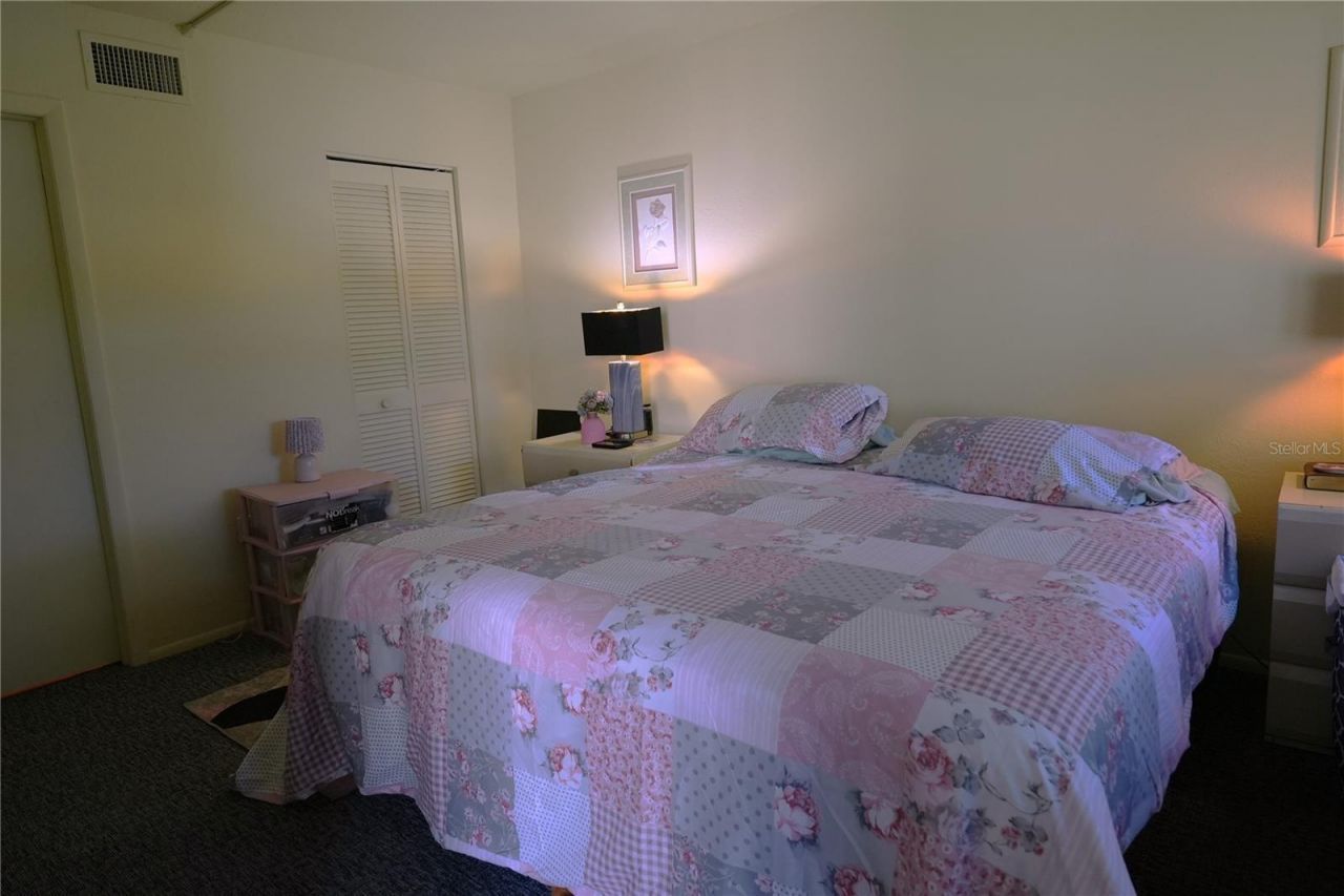 1999 Kings Highway, Unit 16B, Punta Gorda, FL 33980 Photo