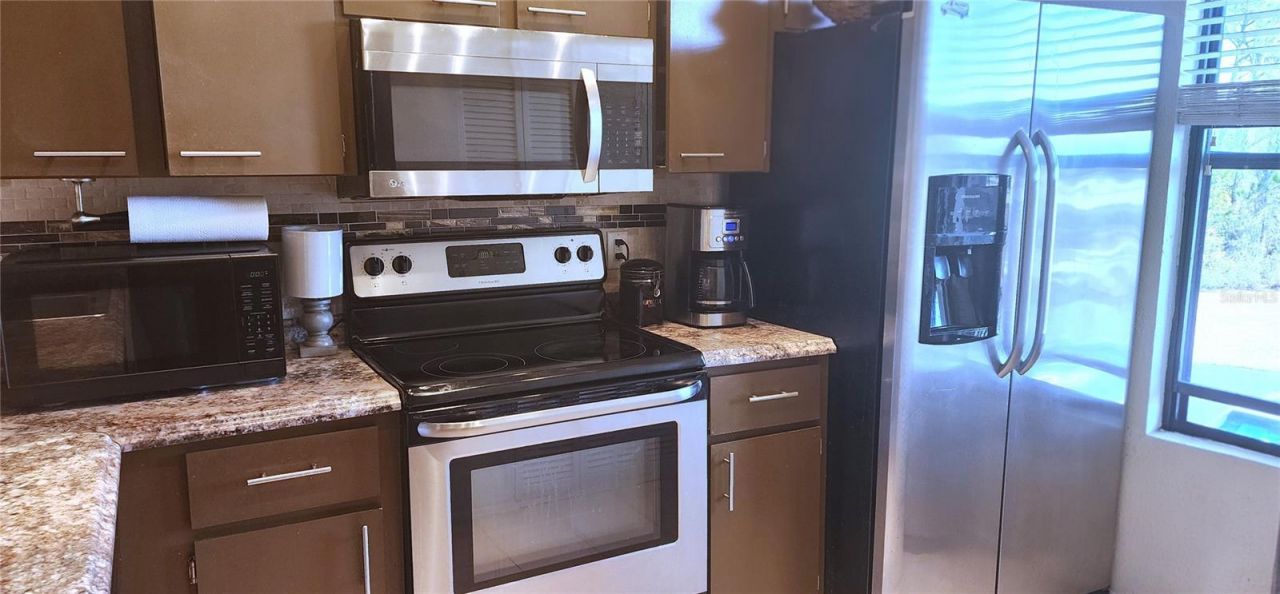 1999 Kings Highway, Unit 16B, Punta Gorda, FL 33980 Photo
