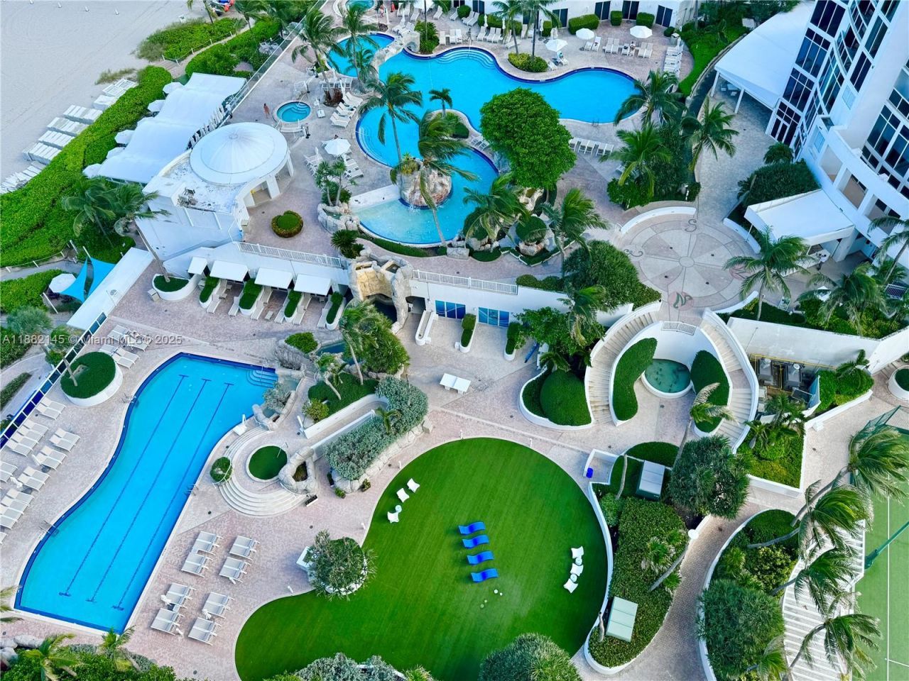 18101 Collins Ave, Unit 602, Sunny Isles Beach, FL 33160 Photo