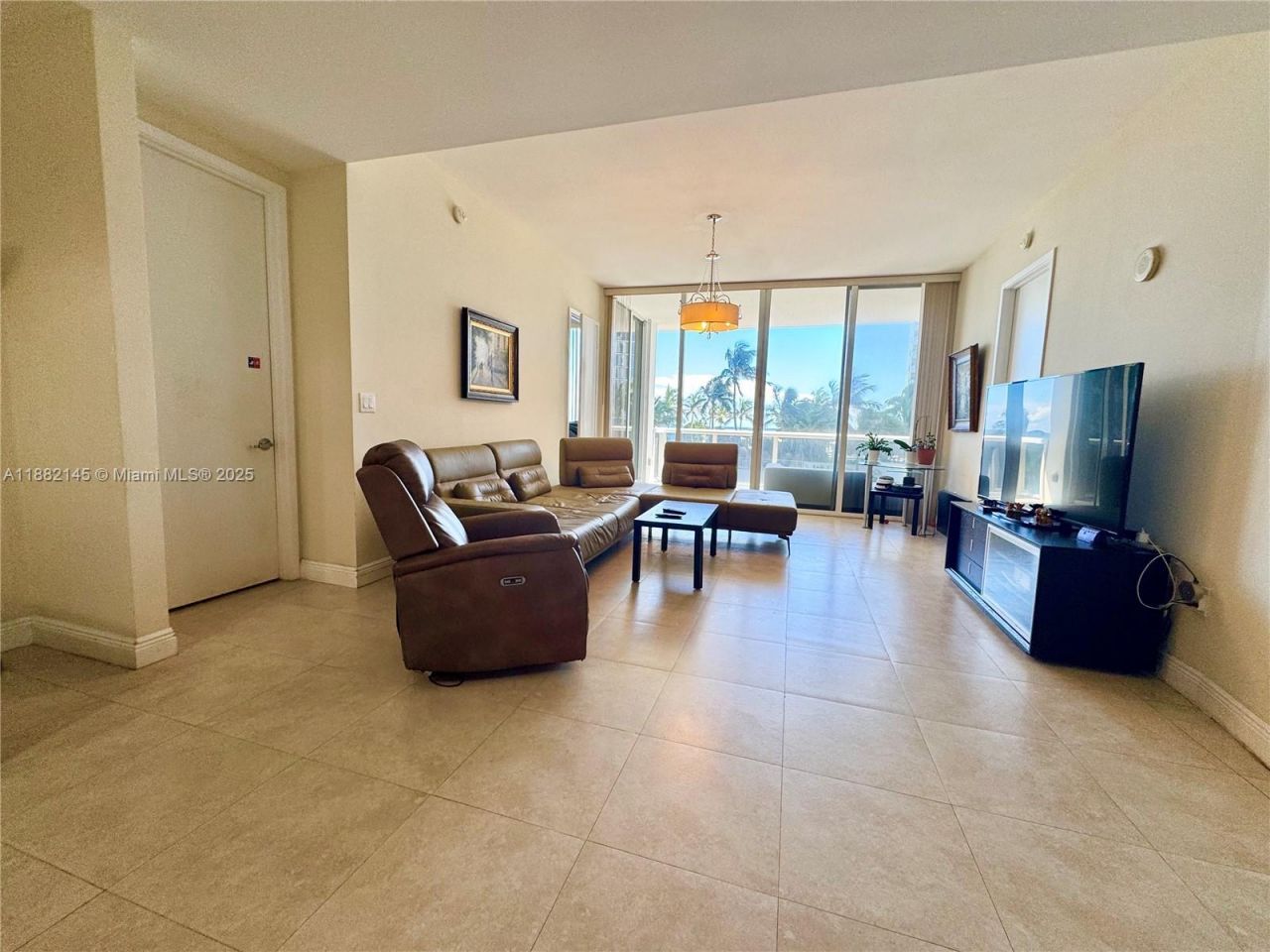 18101 Collins Ave, Unit 602, Sunny Isles Beach, FL 33160 Photo