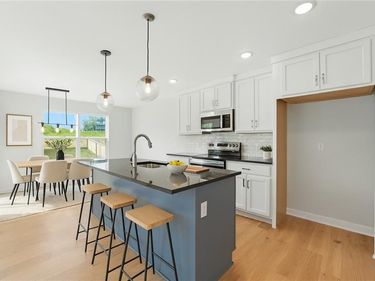 4805 SW 6th Terrace, Blue Springs, MO 64014