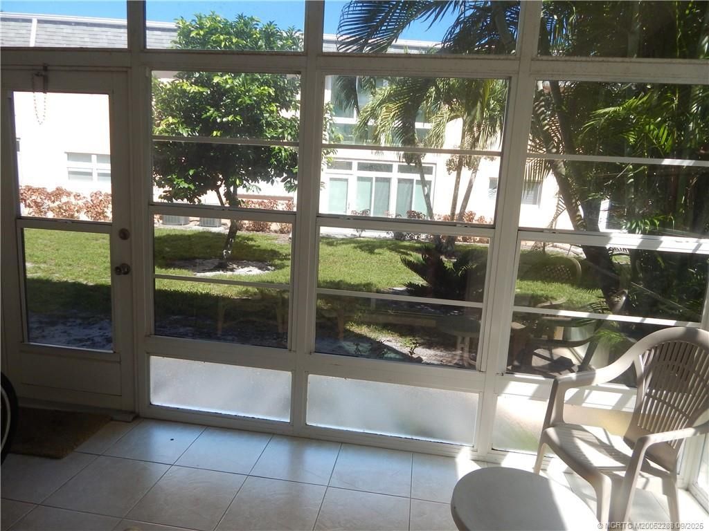 2950 SE Ocean Boulevard, Unit 36-3, Stuart, FL 34996 Photo