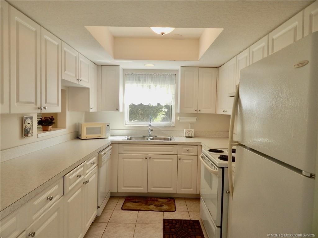 2950 SE Ocean Boulevard, Unit 36-3, Stuart, FL 34996 Photo