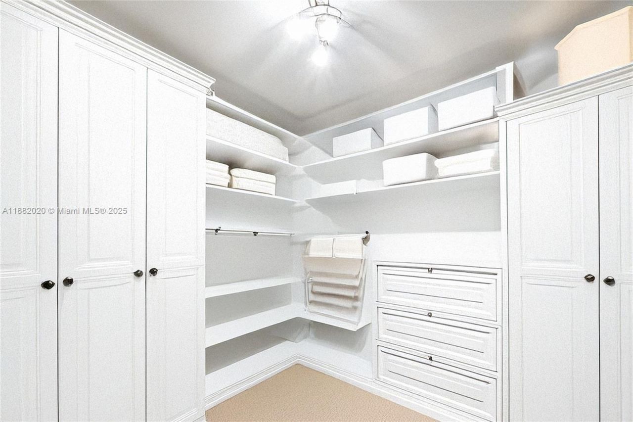 16047 Collins Ave, Unit 404, Sunny Isles Beach, FL 33160 Photo