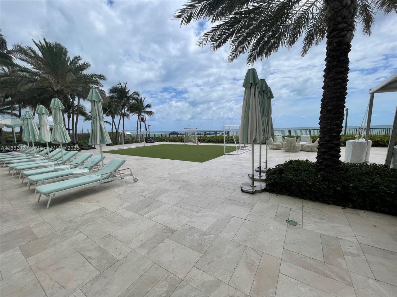 16047 Collins Ave, Unit 404, Sunny Isles Beach, FL 33160 Photo