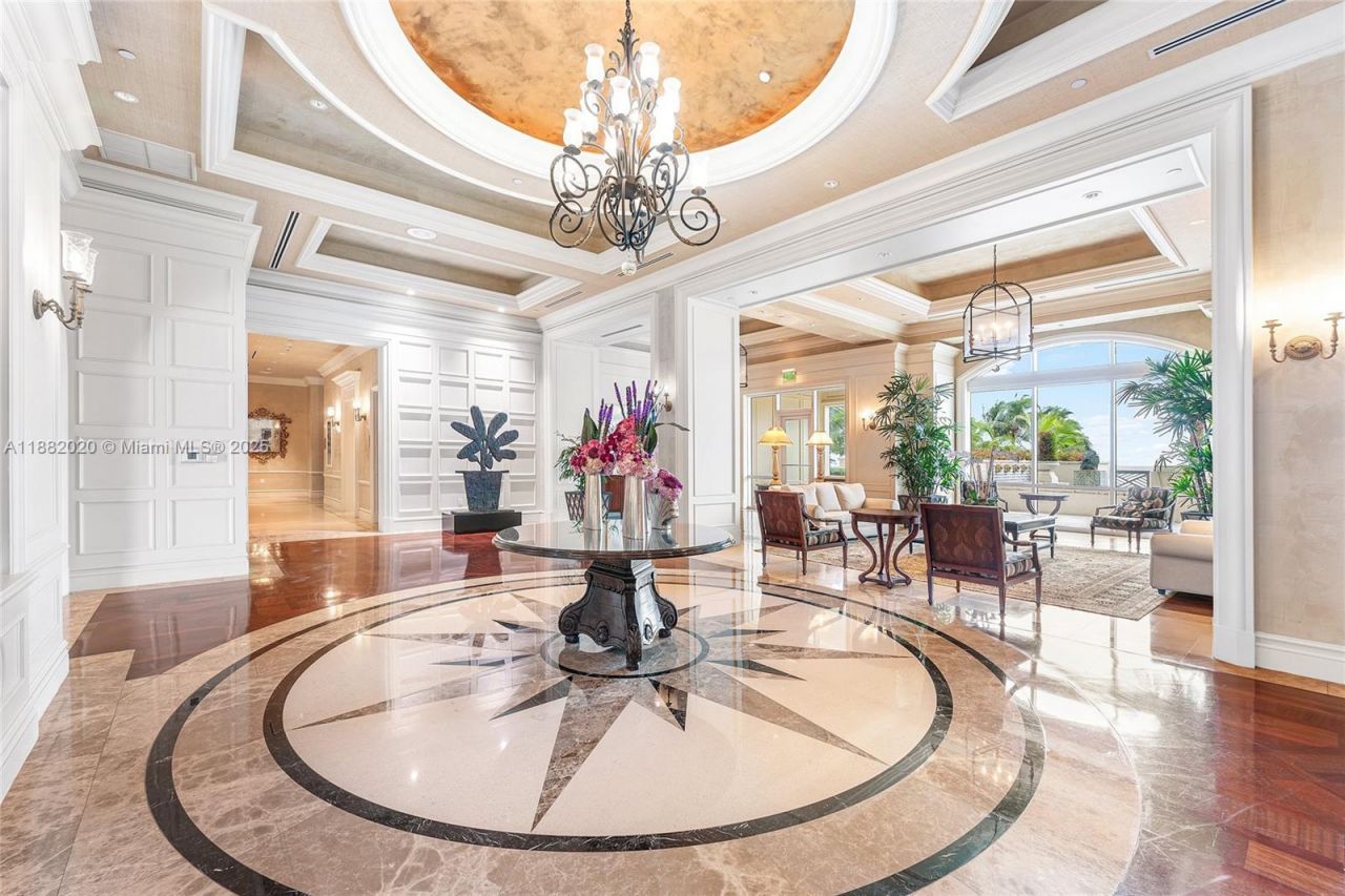 16047 Collins Ave, Unit 404, Sunny Isles Beach, FL 33160 Photo