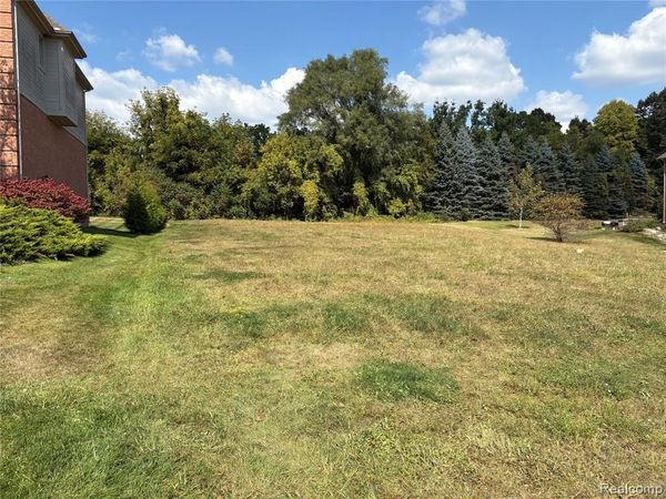 18018 RIDGEVIEW Drive, Northville Twp, MI 48168