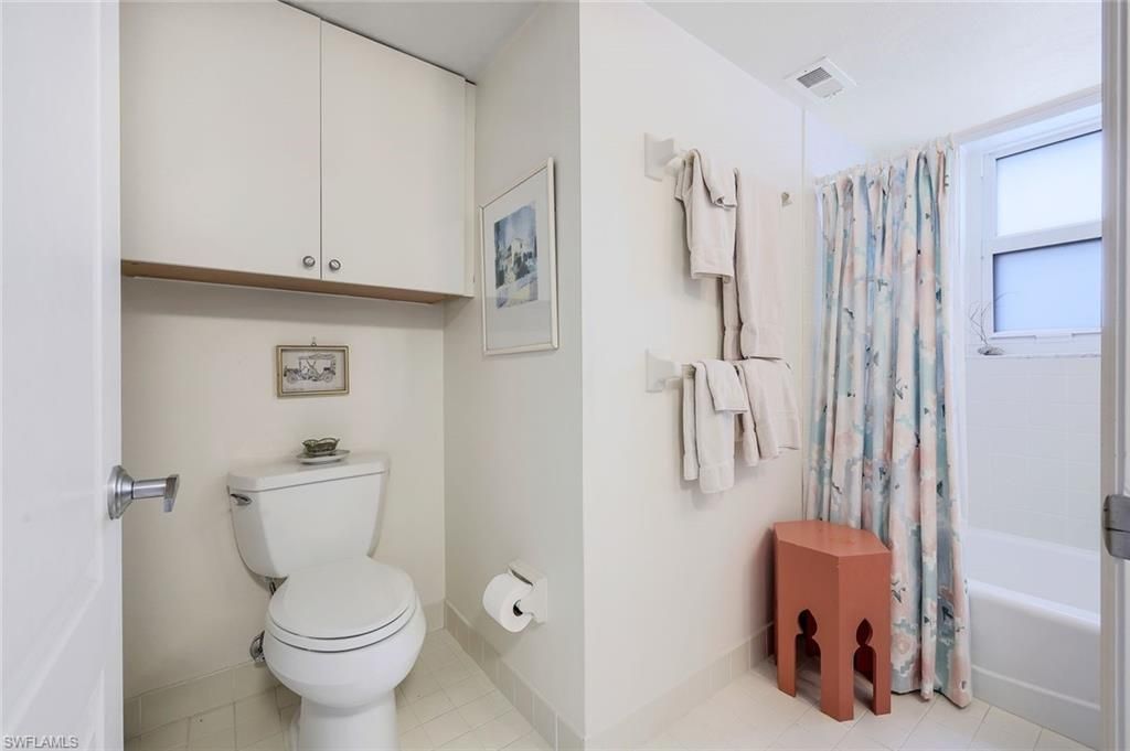 5501 Heron Point Dr, Unit 204, Naples, FL 34108 Photo
