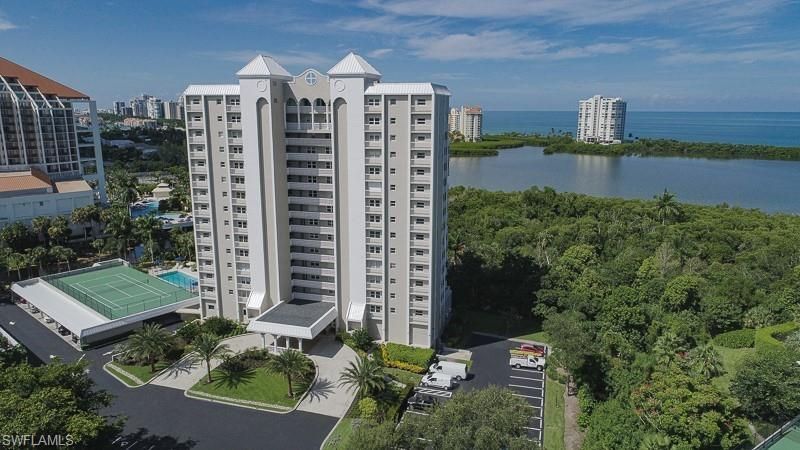 5501 Heron Point Dr, Unit 204, Naples, FL 34108 Photo