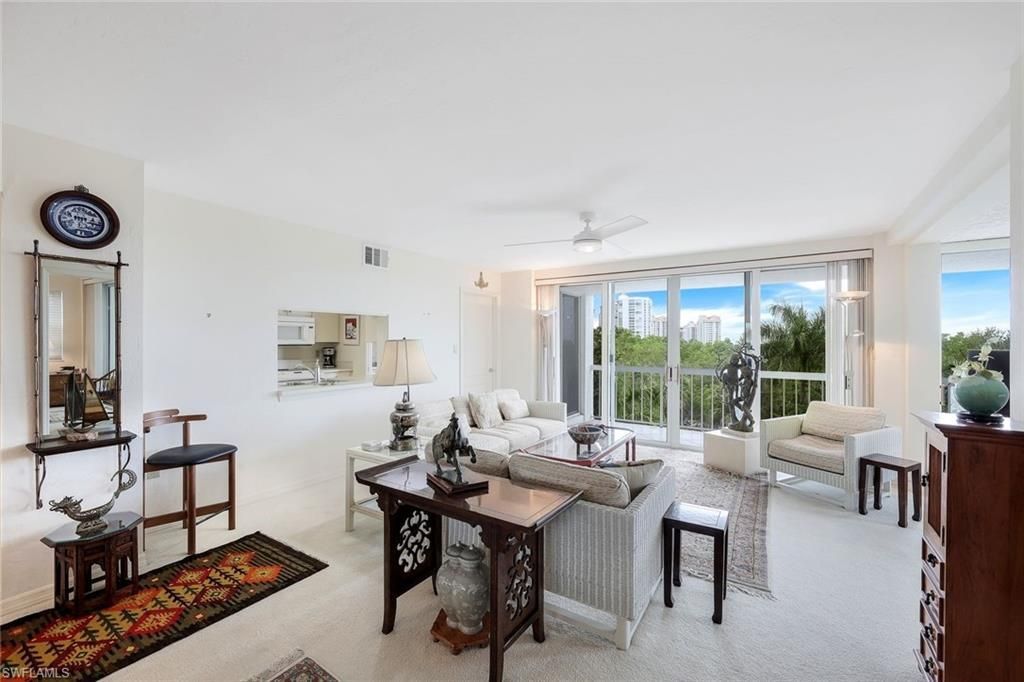 5501 Heron Point Dr, Unit 204, Naples, FL 34108 Photo