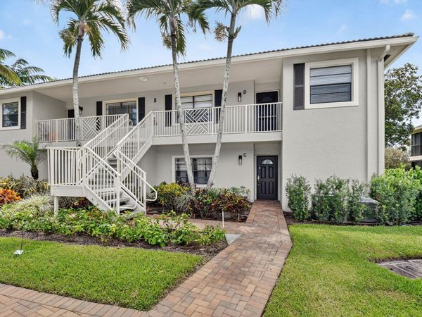 8 Stratford Drive, Unit C, Boynton Beach, FL 33436