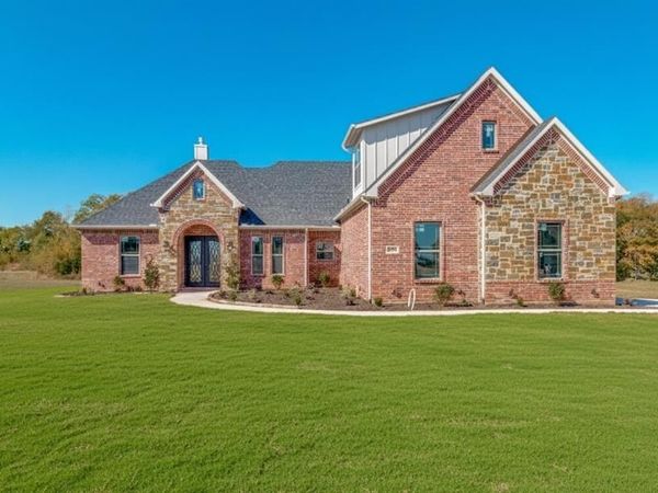 408 Shelby Trail, Bells, TX 75414