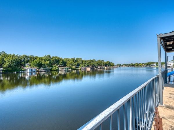2000 Williams Lakeshore, Kingsland, TX 78639