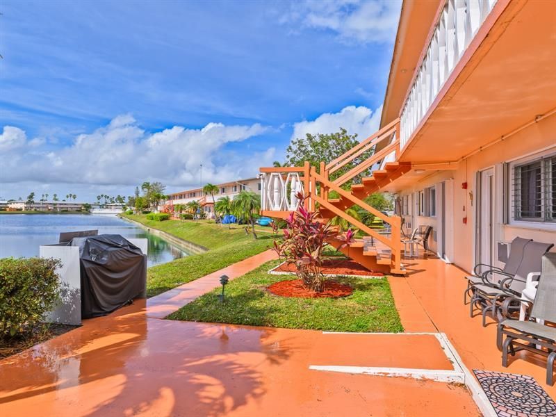 1000 SW 10th Avenue, Unit P4, Hallandale Beach, FL 33009 Photo