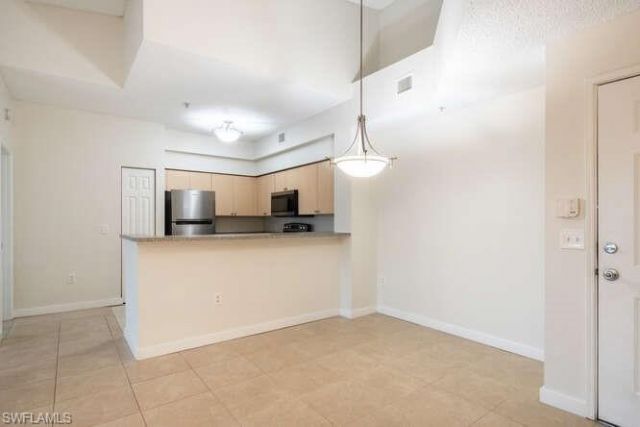 1220 Reserve Way, Unit 305, Naples, FL 34105 Photo