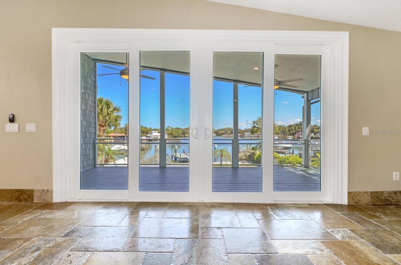 5517 Manatee Point Drive, New Port Richey, FL 34652 Photo