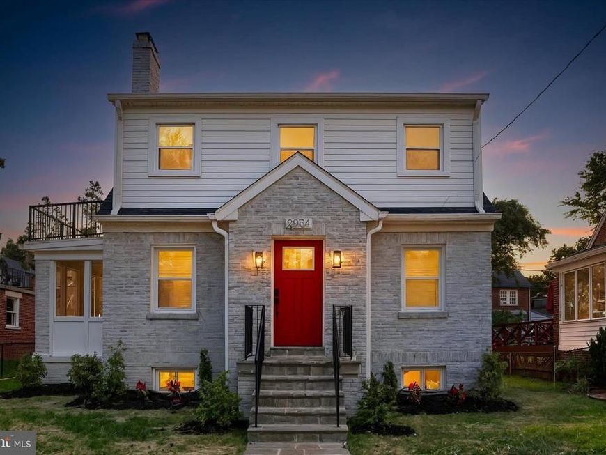 2054 34th Street Se, Washington, DC 20020 Main Photo