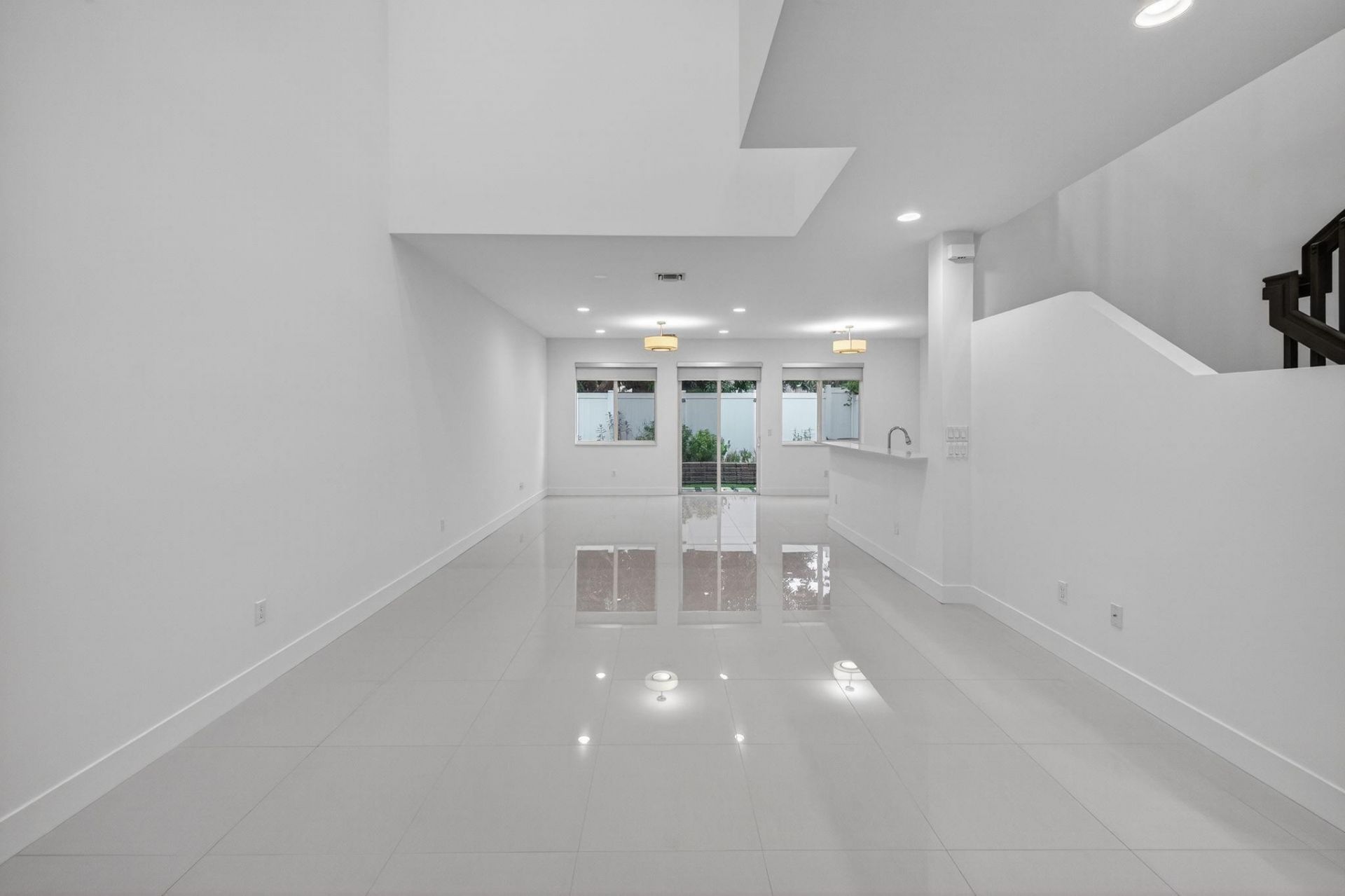 737 SE 1st Ct, Unit 737, Pompano Beach, FL 33060 Photo