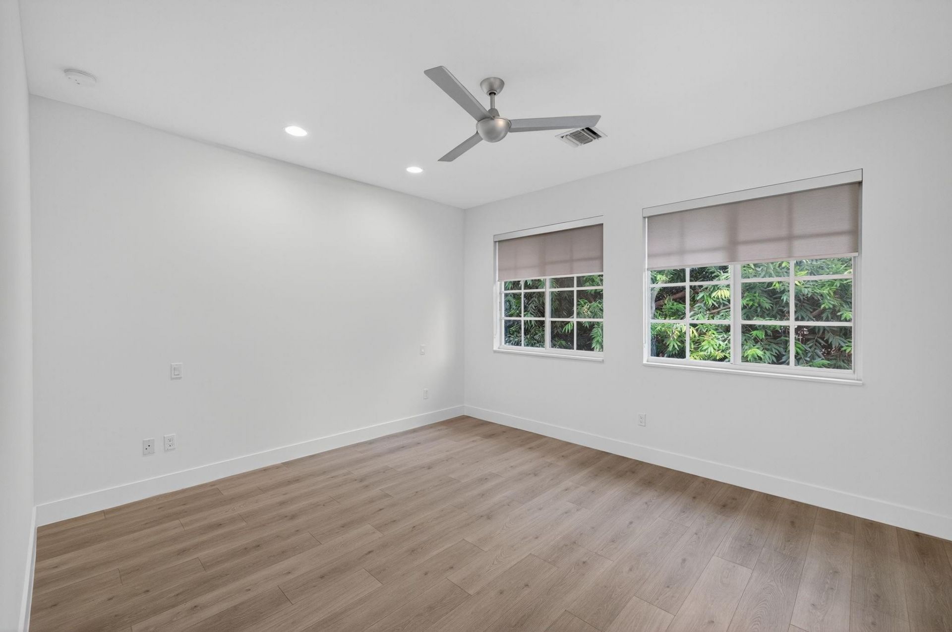 737 SE 1st Ct, Unit 737, Pompano Beach, FL 33060 Photo