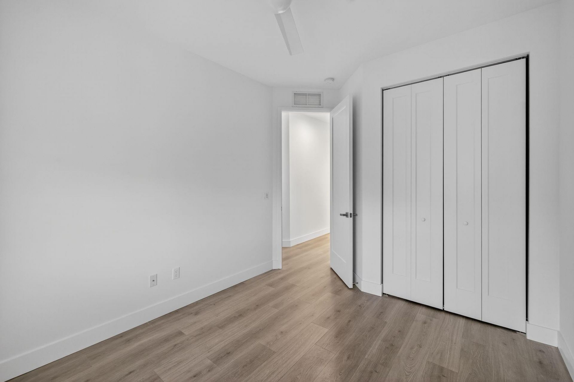 737 SE 1st Court, Unit 737, Pompano Beach, FL 33060 Photo