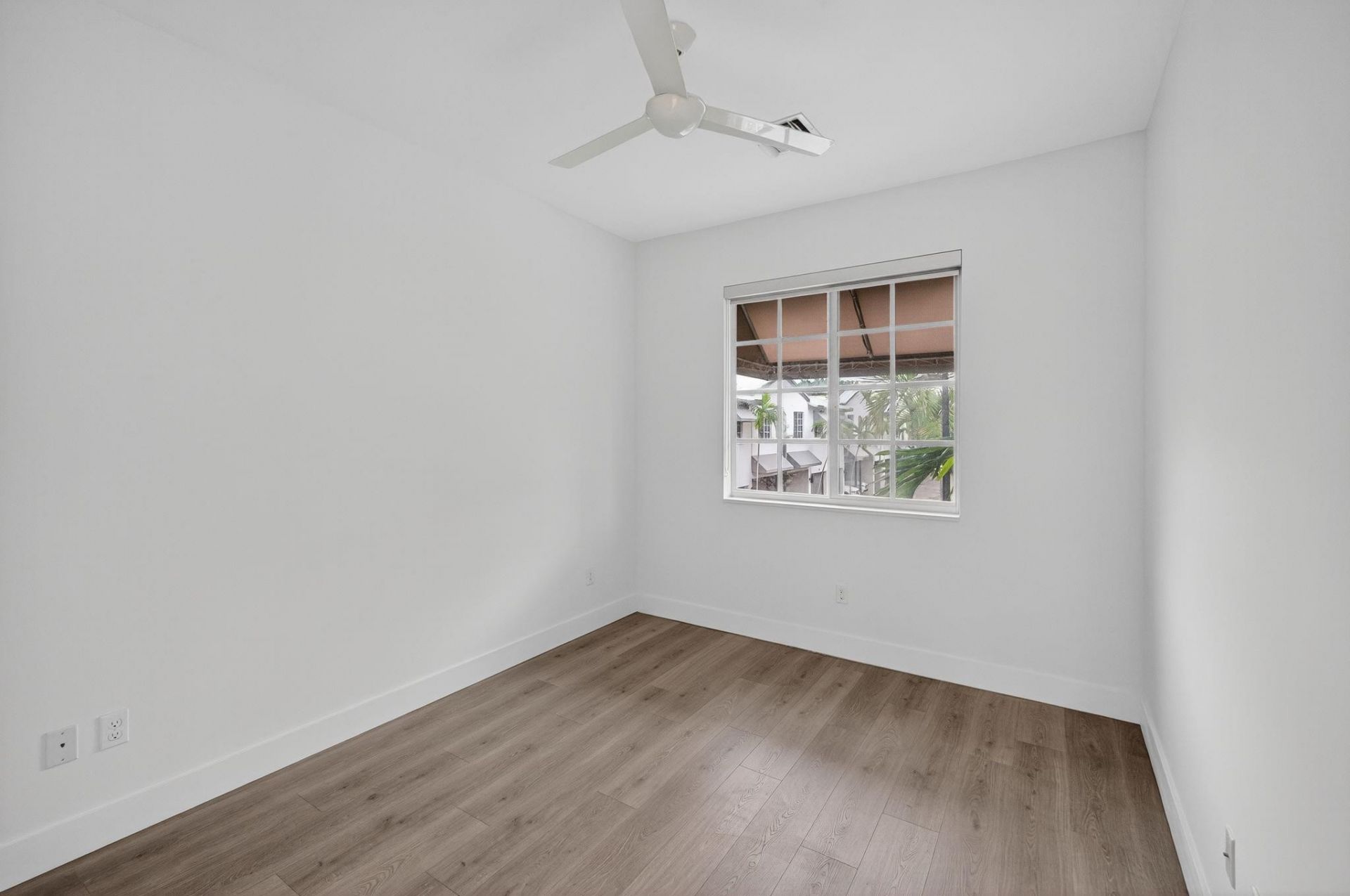 737 SE 1st Ct, Unit 737, Pompano Beach, FL 33060 Photo