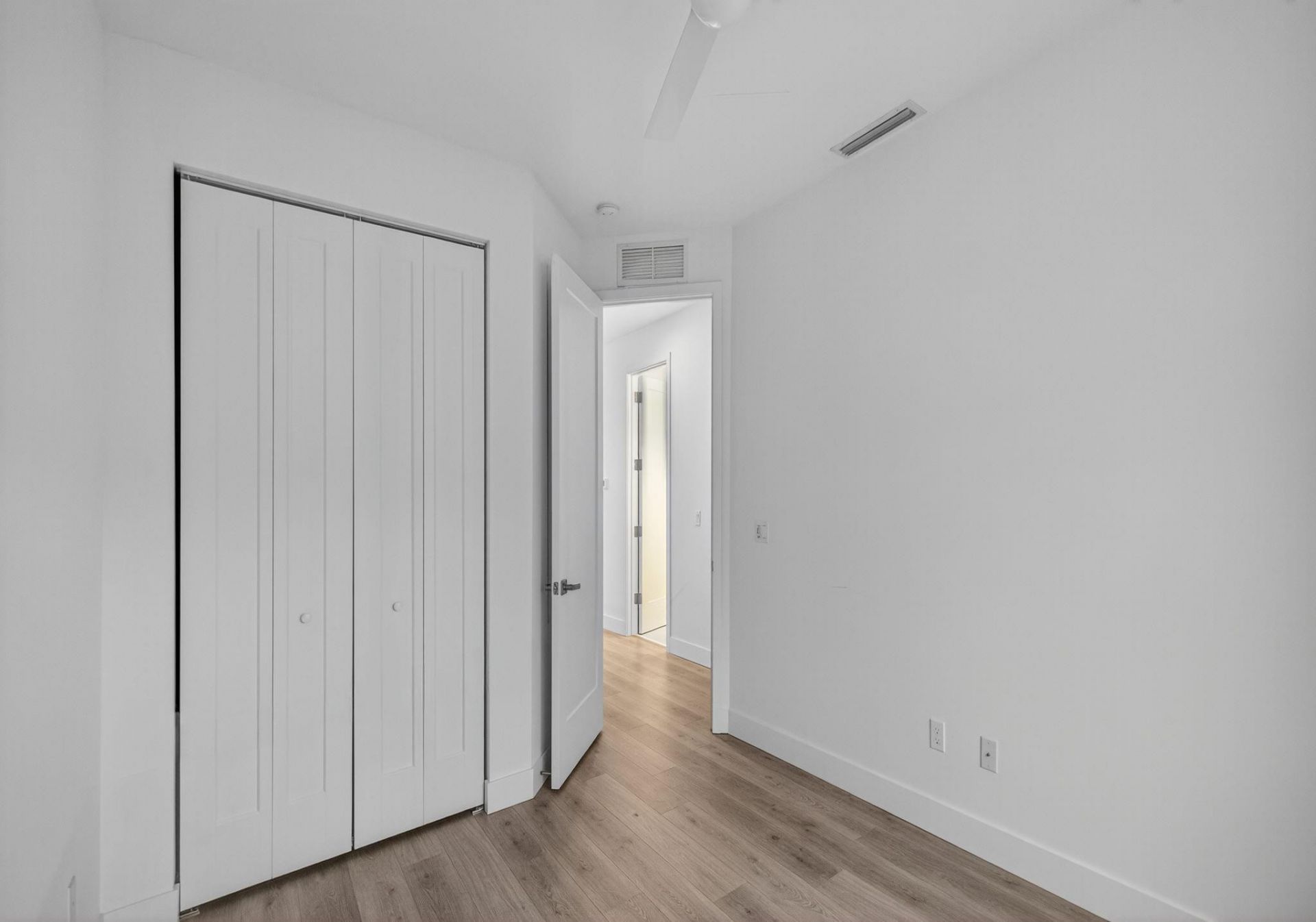 737 SE 1st Court, Unit 737, Pompano Beach, FL 33060 Photo