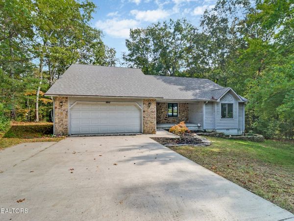 151 St George Drive, Crossville, TN 38558