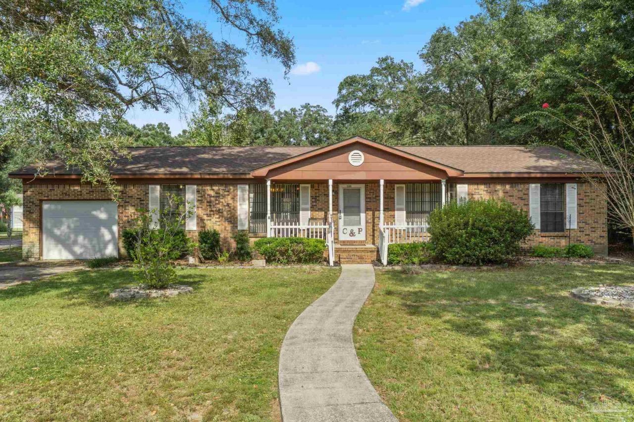 5508 Glass Dr, Pensacola, FL 32505 Main Photo