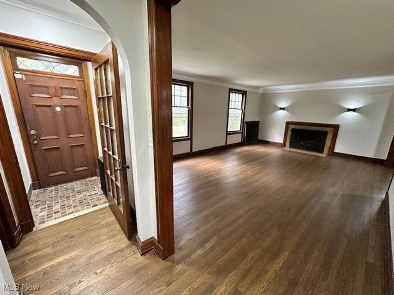 13901 Larchmere Boulevard, Cleveland, OH 44120 Photo 2