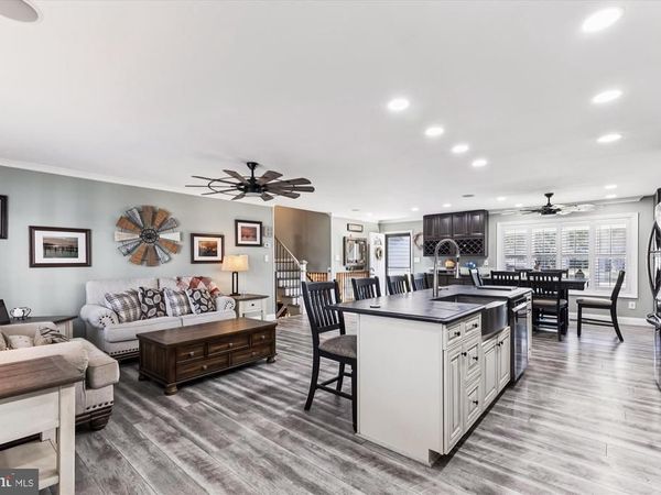 145 N LAKE DRIVE, STEVENSVILLE, MD 21666