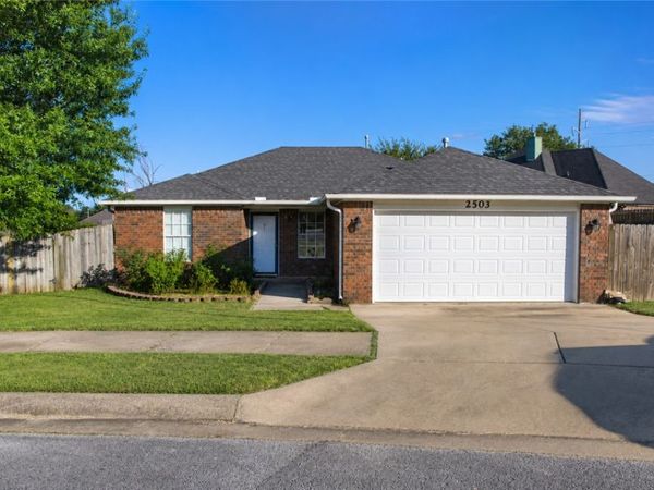 2503 Chanel Street, Siloam Springs, AR 72761
