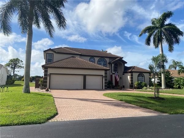 9937 Ortega LN, BONITA SPRINGS, FL 34135