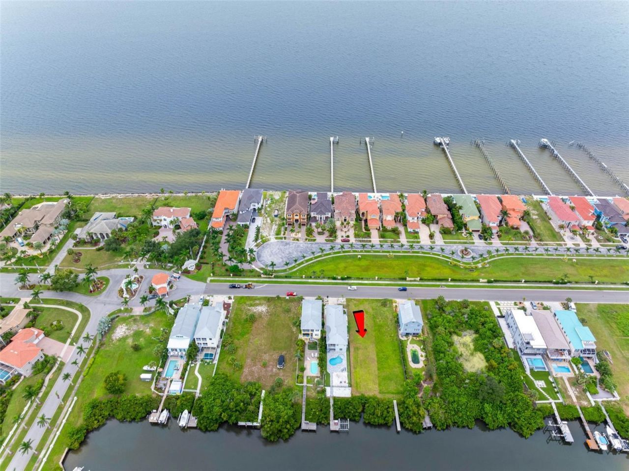 6415 Marbella Boulevard, Apollo Beach, FL 33572 Photo