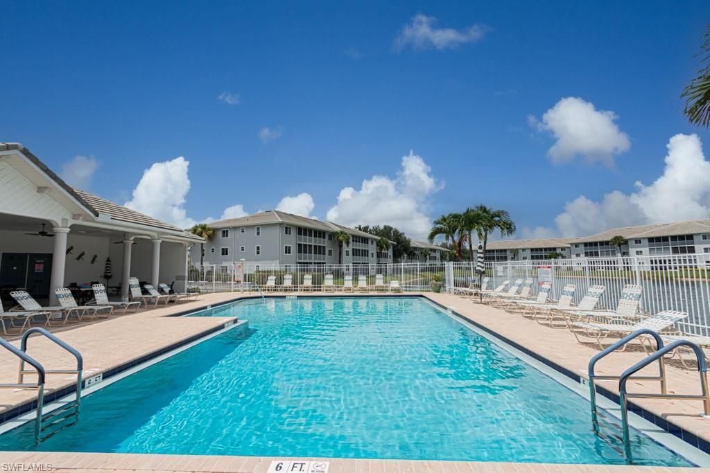 7811 Regal Heron Cir, Unit 302, Naples, FL 34104 Photo