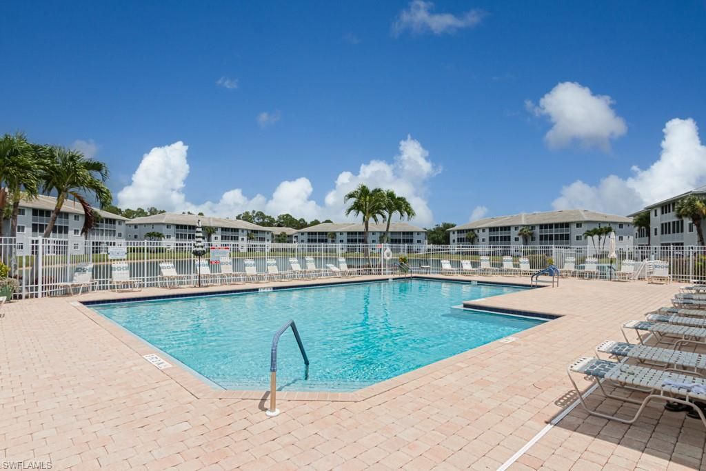 7811 Regal Heron Cir, Unit 302, Naples, FL 34104 Photo