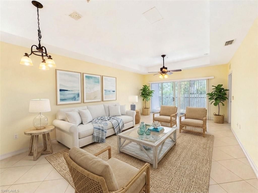 7811 Regal Heron Cir, Unit 302, Naples, FL 34104 Photo